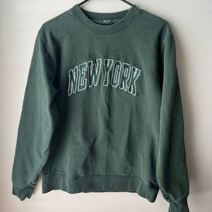 Brandy Melville Green New York Crewneck